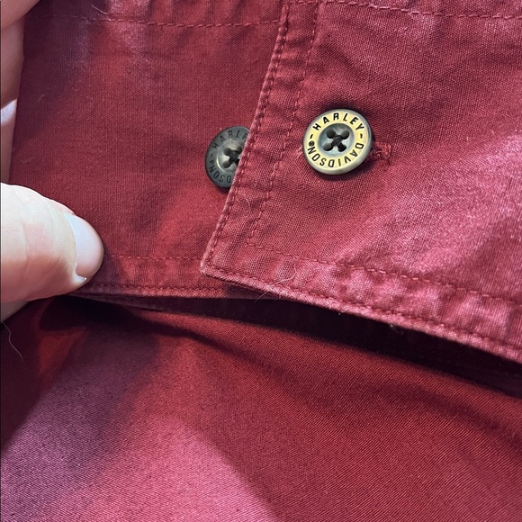 Harley-Davidson Men's Maroon Button-Down Shirt 100% Cotton Logo HOG Bikercore - Picture 9 of 9